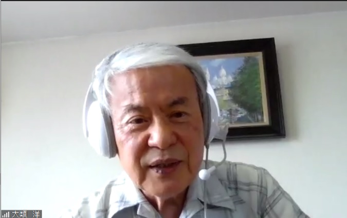 大類洋先生 講演の様子（くすりと健康2021 春季）