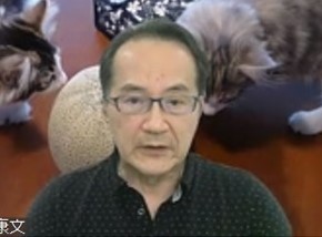 澤田康文先生 講演の様子（くすりと健康2021 秋季）